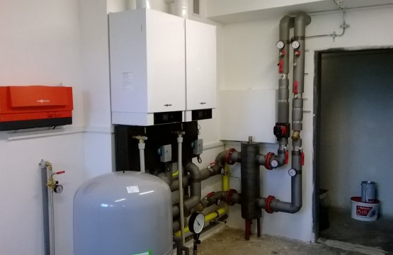 Kaskádová kotelna pro bytový dům, Družstevní – Brno